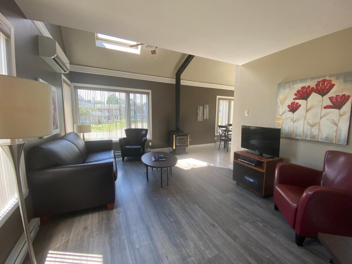 Condos Vacances Msa 2Ch Avec Piscine Et Spas Exterieurs Gratuits 4 Saisons!! Beaupre Ngoại thất bức ảnh